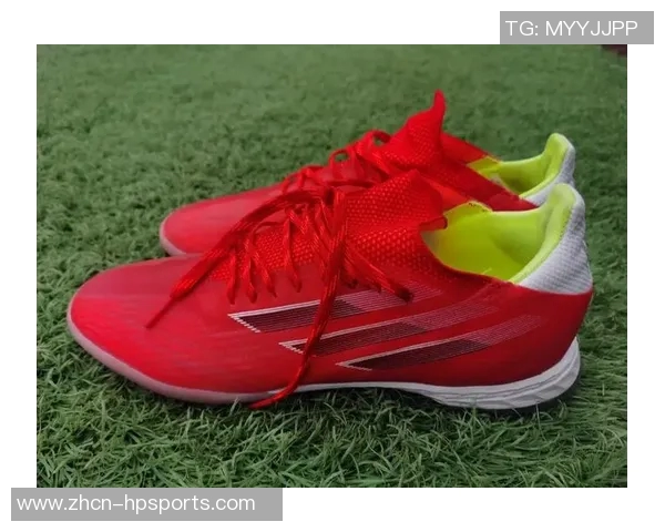 提升球技的秘密武器ic足球鞋助你在赛场上大放异彩